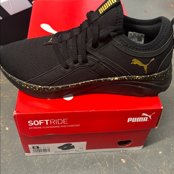 Puma Wonens Black and Gold Sneakers - Picture 1 of 4